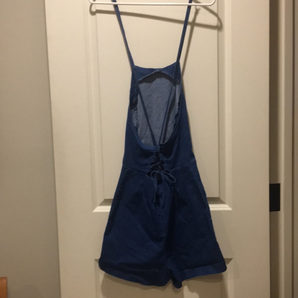 Lush womens spaghetti Crisscross Denim Romper shorts stretch pockets size S